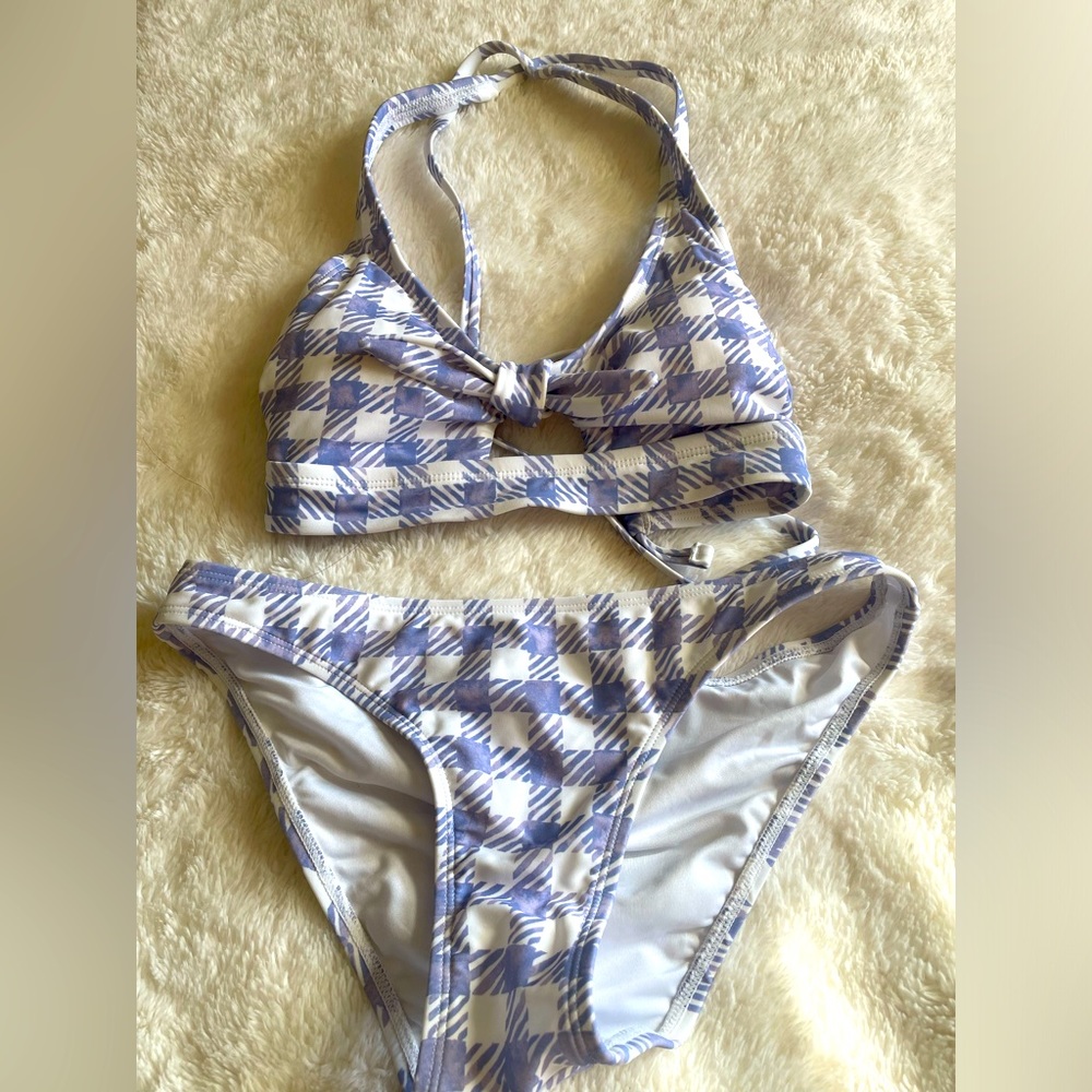 Two piece - new without tag